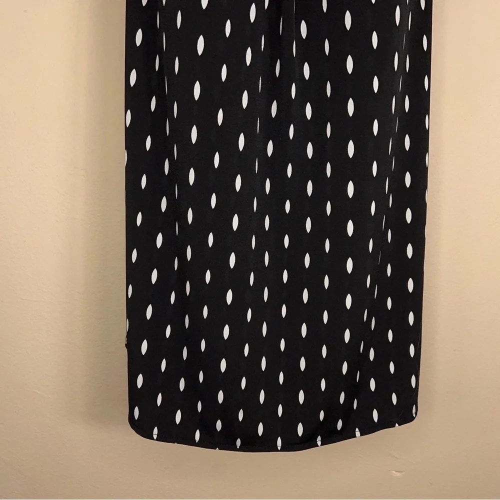 MEDIUM WORTHINGTON BLACK WHITE DOT PRINT SLEEVELESS BLOUSE STRETCH RETRO
